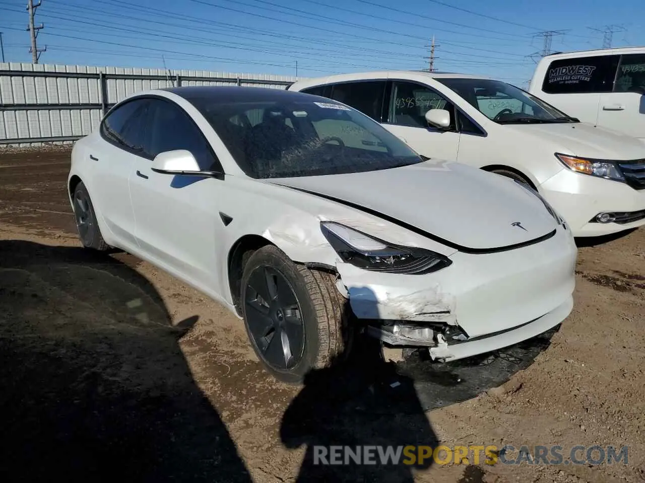 4 Photograph of a damaged car 5YJ3E1EB7PF393442 TESLA MODEL 3 2023