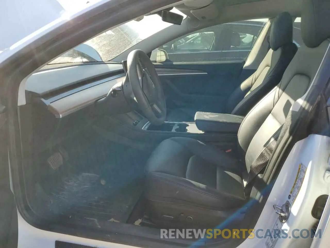 7 Photograph of a damaged car 5YJ3E1EB7PF393442 TESLA MODEL 3 2023