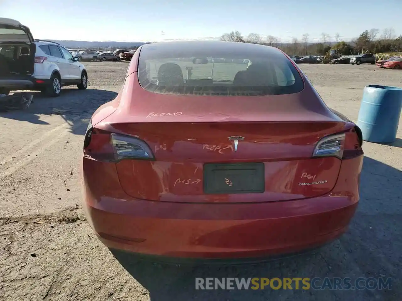 6 Photograph of a damaged car 5YJ3E1EB7PF461397 TESLA MODEL 3 2023