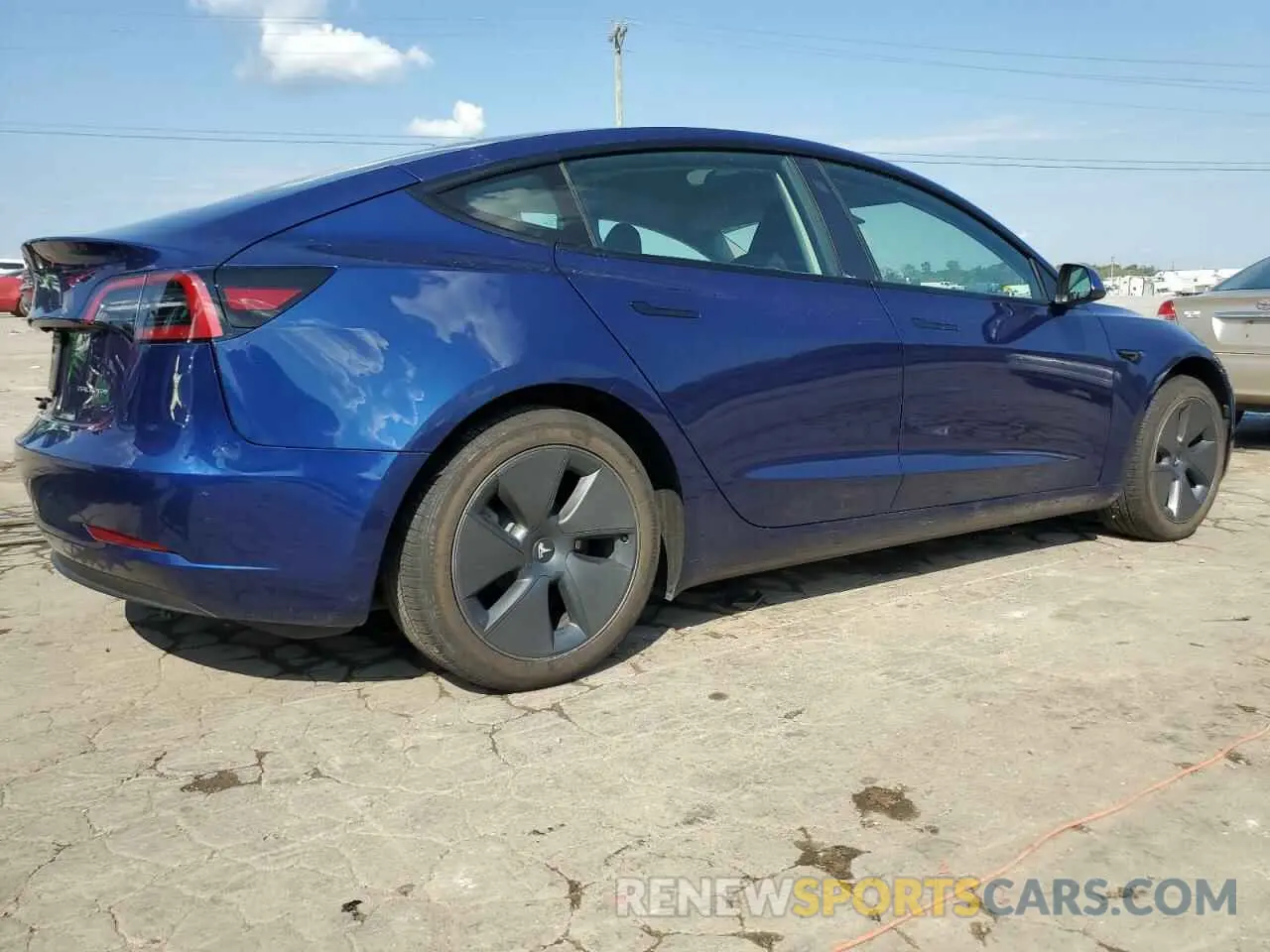 3 Photograph of a damaged car 5YJ3E1EB7PF662782 TESLA MODEL 3 2023