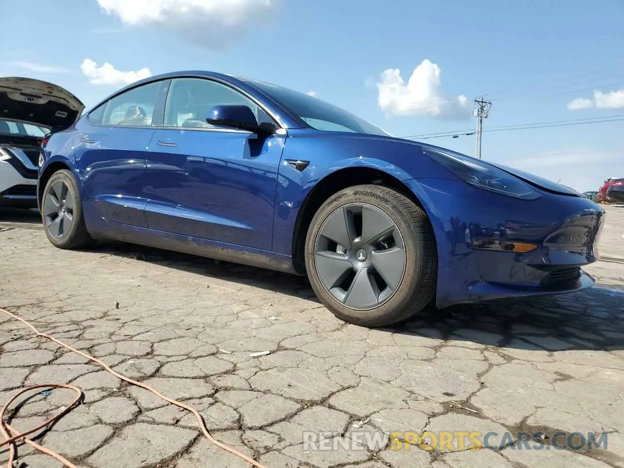 4 Photograph of a damaged car 5YJ3E1EB7PF662782 TESLA MODEL 3 2023