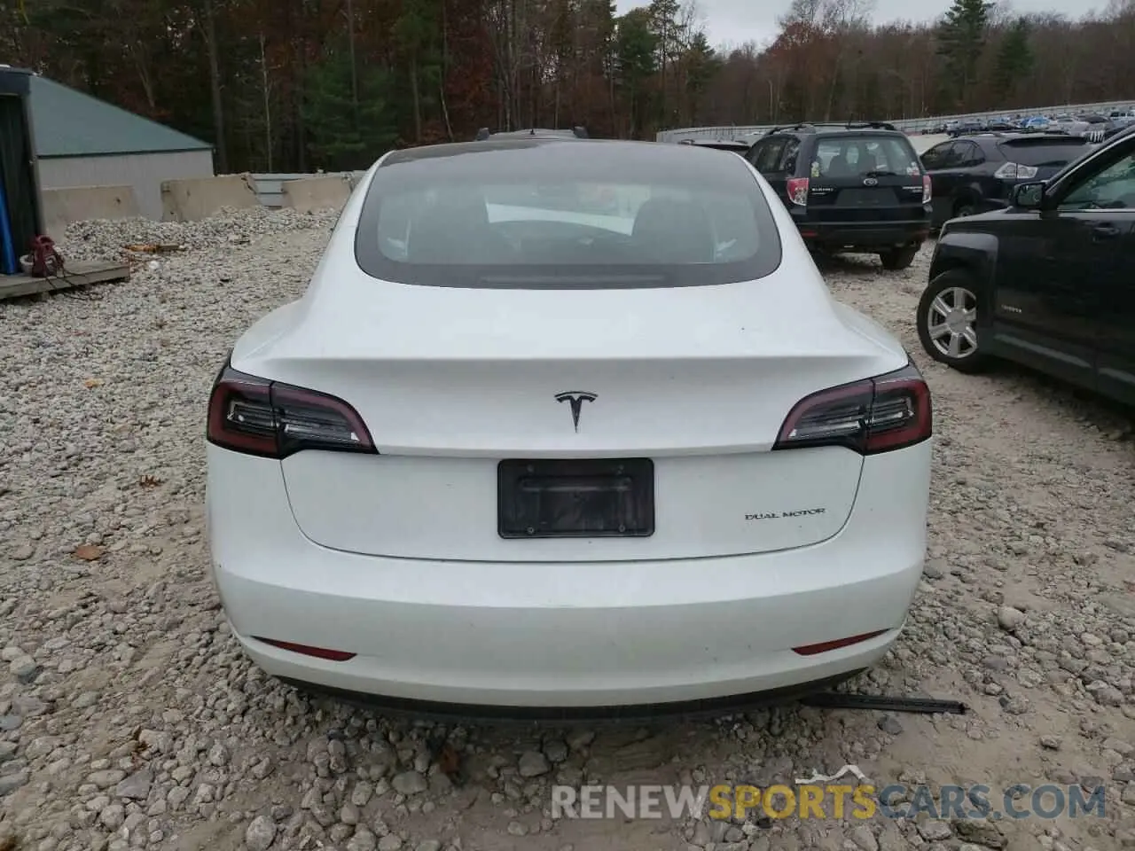 6 Photograph of a damaged car 5YJ3E1EB8PF390159 TESLA MODEL 3 2023