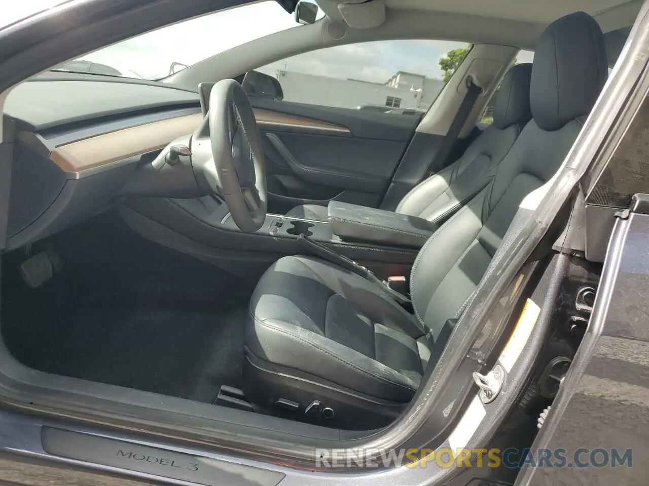 7 Photograph of a damaged car 5YJ3E1EB8PF392106 TESLA MODEL 3 2023