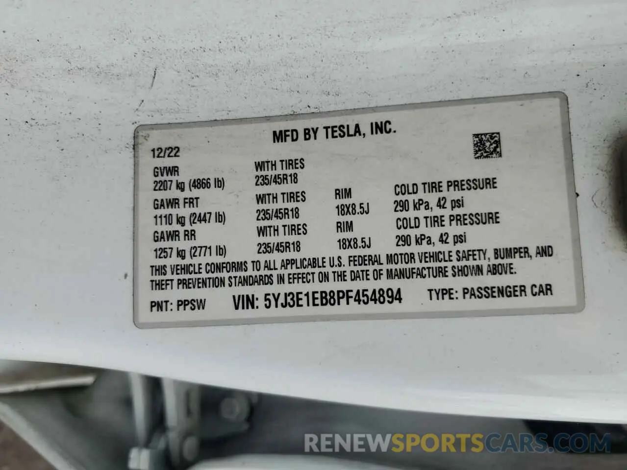 15 Photograph of a damaged car 5YJ3E1EB8PF454894 TESLA MODEL 3 2023