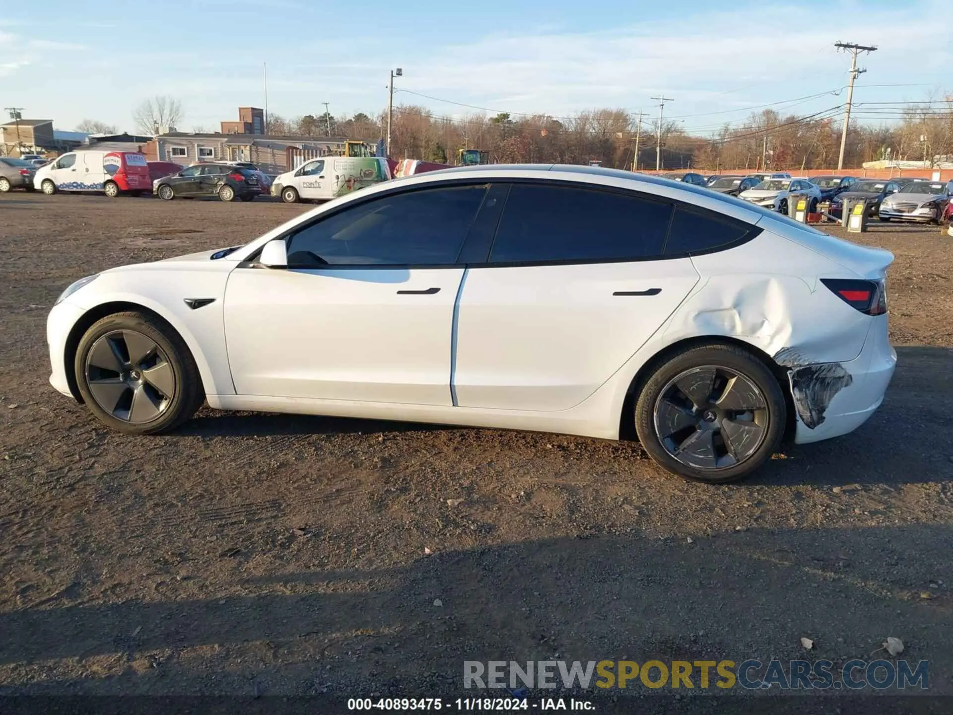14 Photograph of a damaged car 5YJ3E1EB8PF604938 TESLA MODEL 3 2023