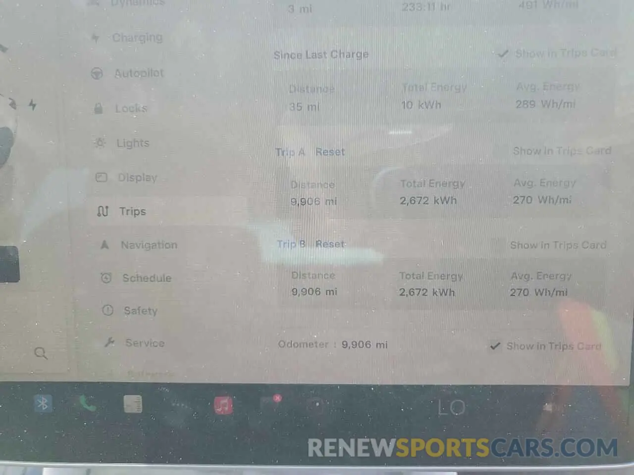 9 Photograph of a damaged car 5YJ3E1EB8PF609640 TESLA MODEL 3 2023