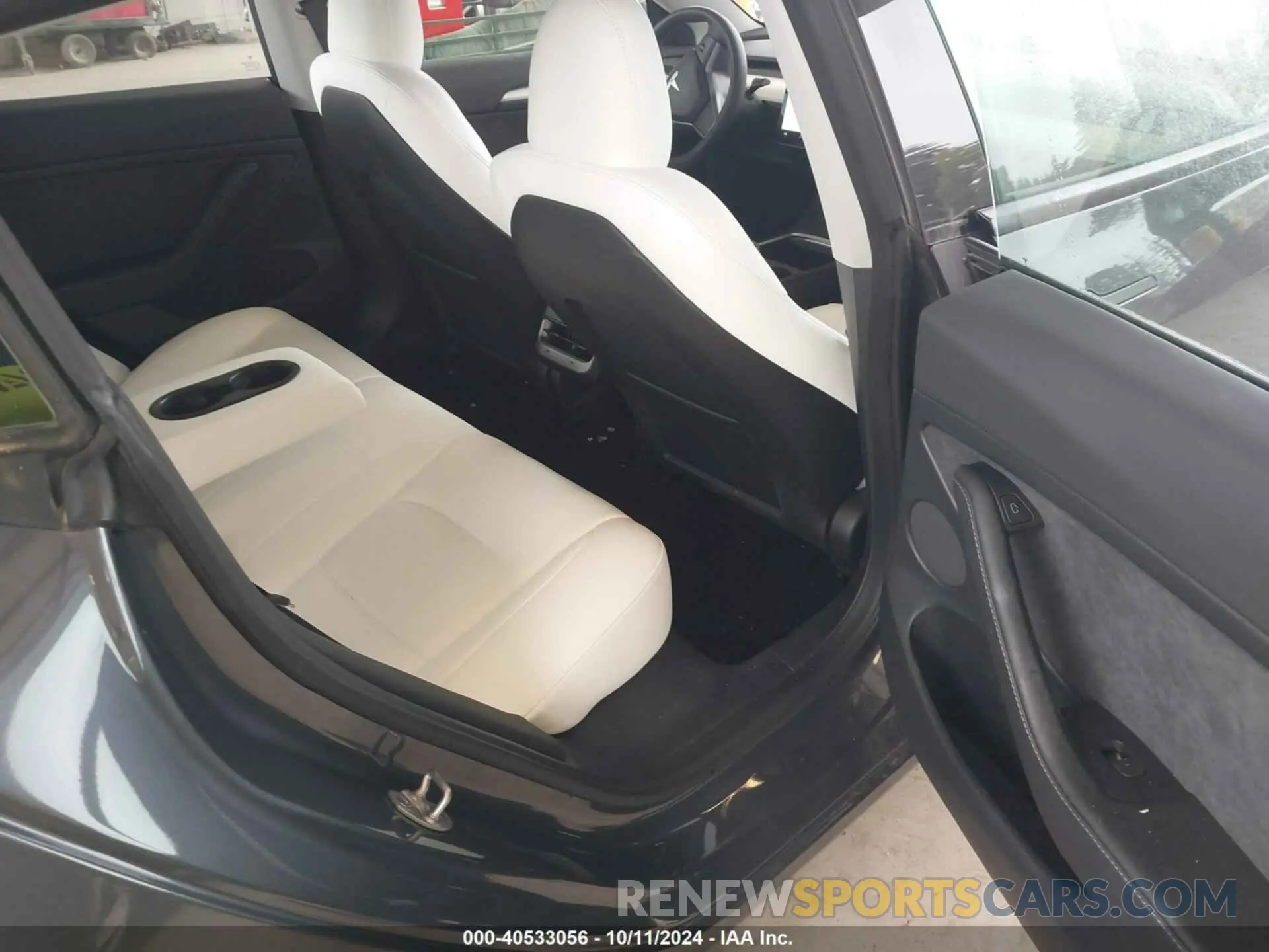 8 Photograph of a damaged car 5YJ3E1EB8PF618953 TESLA MODEL 3 2023