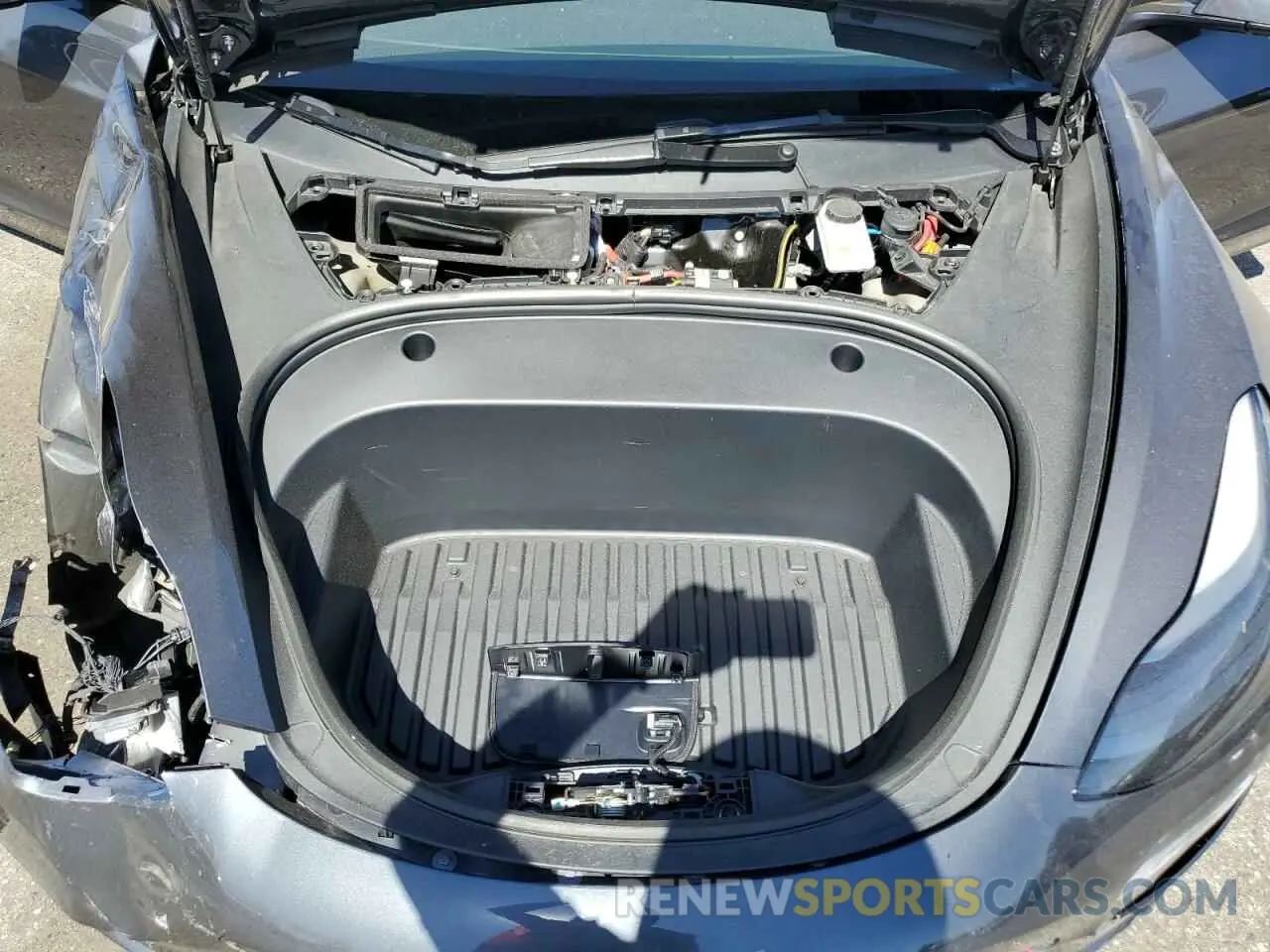 11 Photograph of a damaged car 5YJ3E1EB8PF623862 TESLA MODEL 3 2023