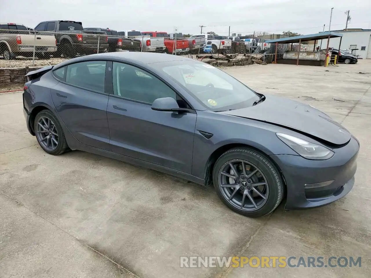 4 Photograph of a damaged car 5YJ3E1EB8PF633372 TESLA MODEL 3 2023