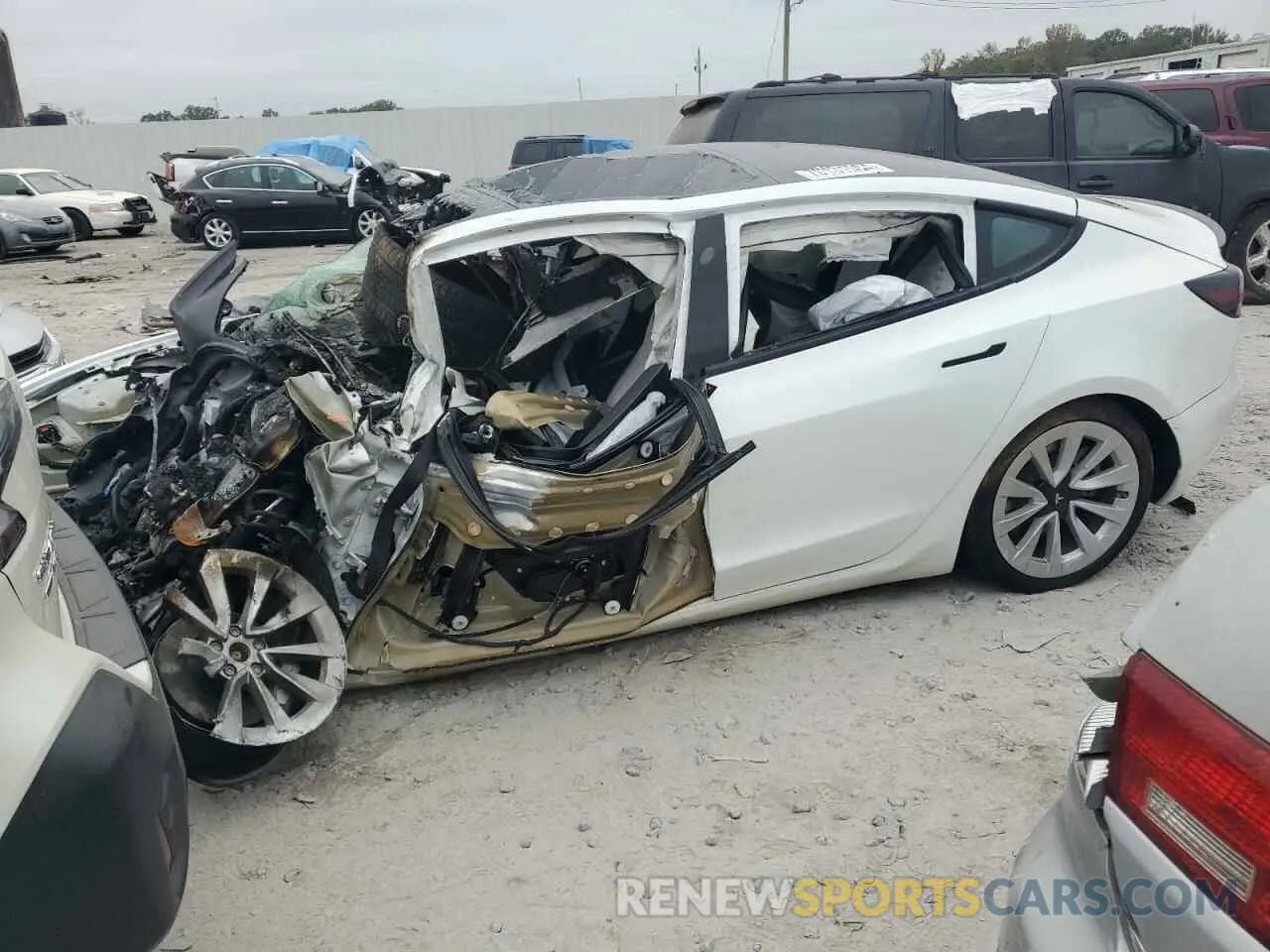 1 Photograph of a damaged car 5YJ3E1EB8PF665836 TESLA MODEL 3 2023