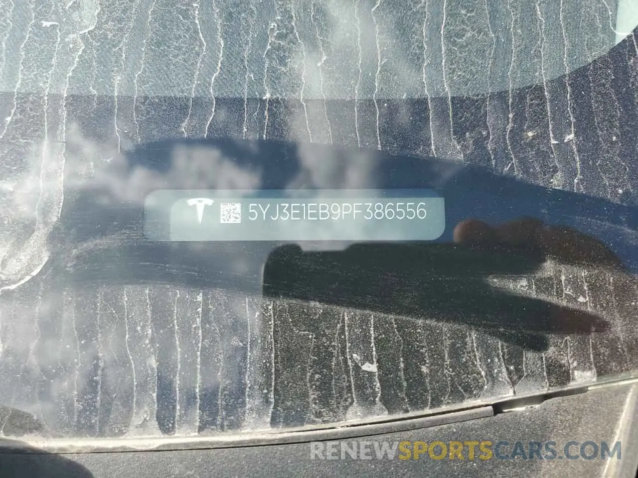 13 Photograph of a damaged car 5YJ3E1EB9PF386556 TESLA MODEL 3 2023
