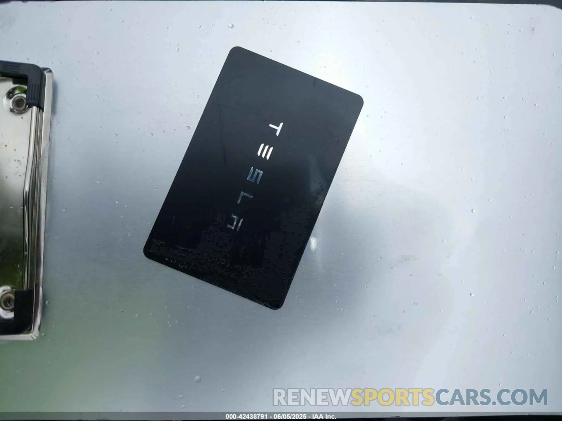 11 Photograph of a damaged car 5YJ3E1EB9PF393085 TESLA MODEL 3 2023