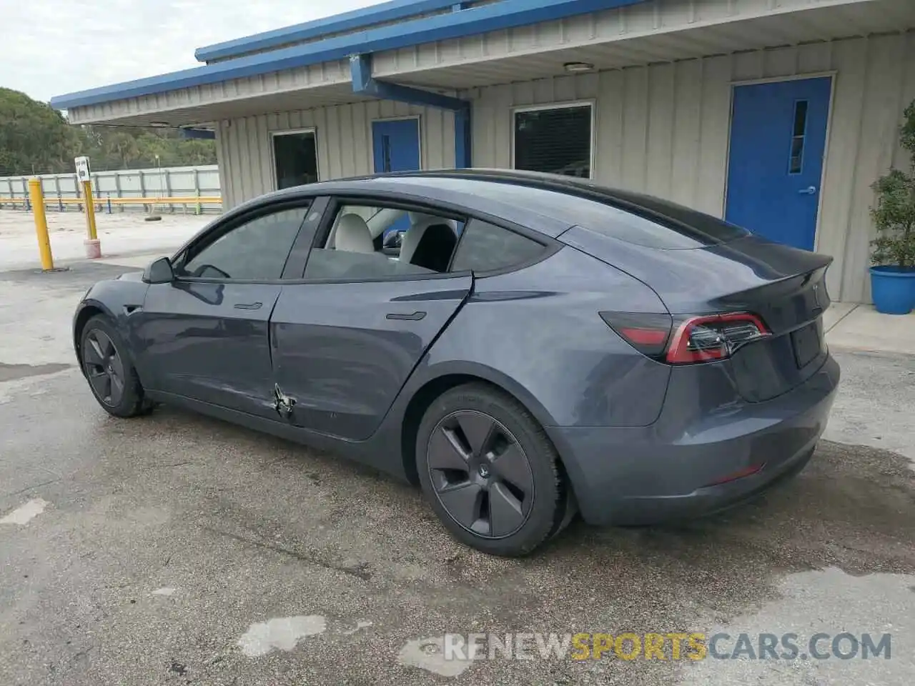 2 Photograph of a damaged car 5YJ3E1EB9PF619514 TESLA MODEL 3 2023