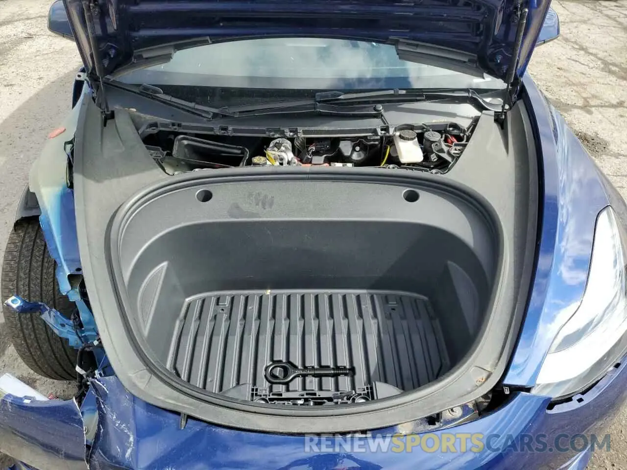 11 Photograph of a damaged car 5YJ3E1EB9PF673556 TESLA MODEL 3 2023