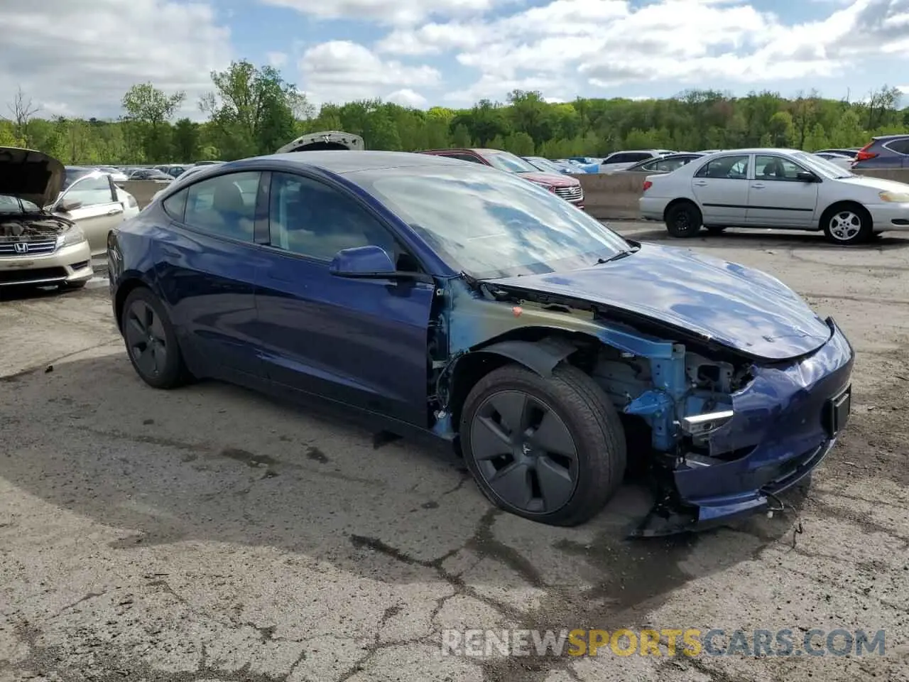 4 Photograph of a damaged car 5YJ3E1EB9PF673556 TESLA MODEL 3 2023
