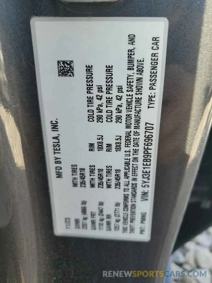 12 Photograph of a damaged car 5YJ3E1EB9PF696707 TESLA MODEL 3 2023