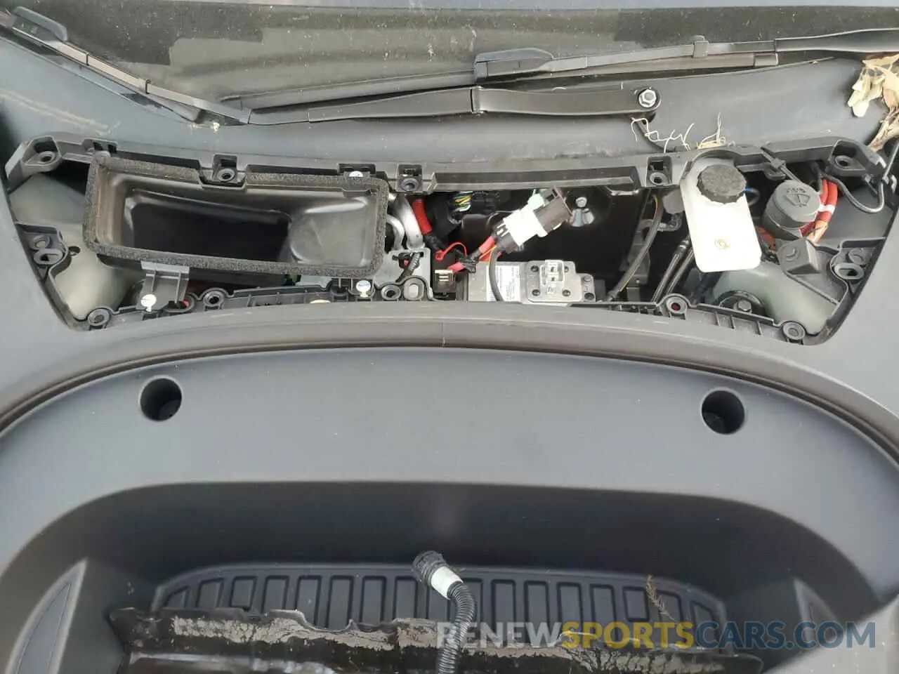 11 Photograph of a damaged car 5YJ3E1EB9PF701484 TESLA MODEL 3 2023
