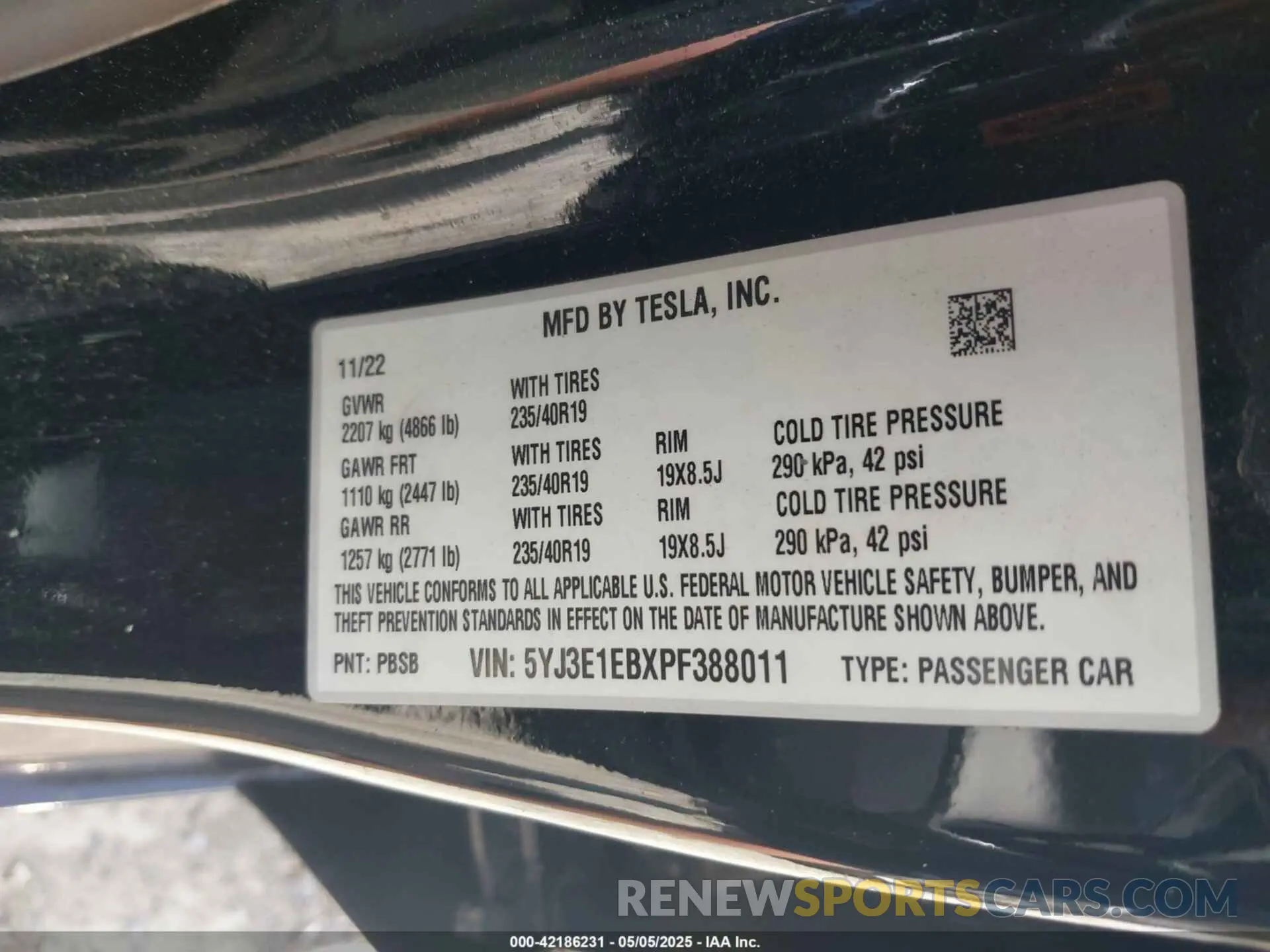 9 Photograph of a damaged car 5YJ3E1EBXPF388011 TESLA MODEL 3 2023