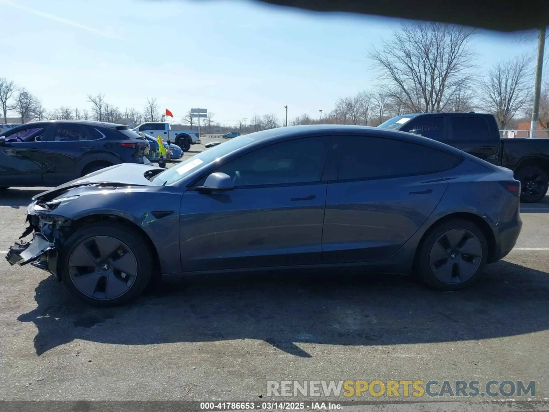 13 Photograph of a damaged car 5YJ3E1EBXPF391507 TESLA MODEL 3 2023
