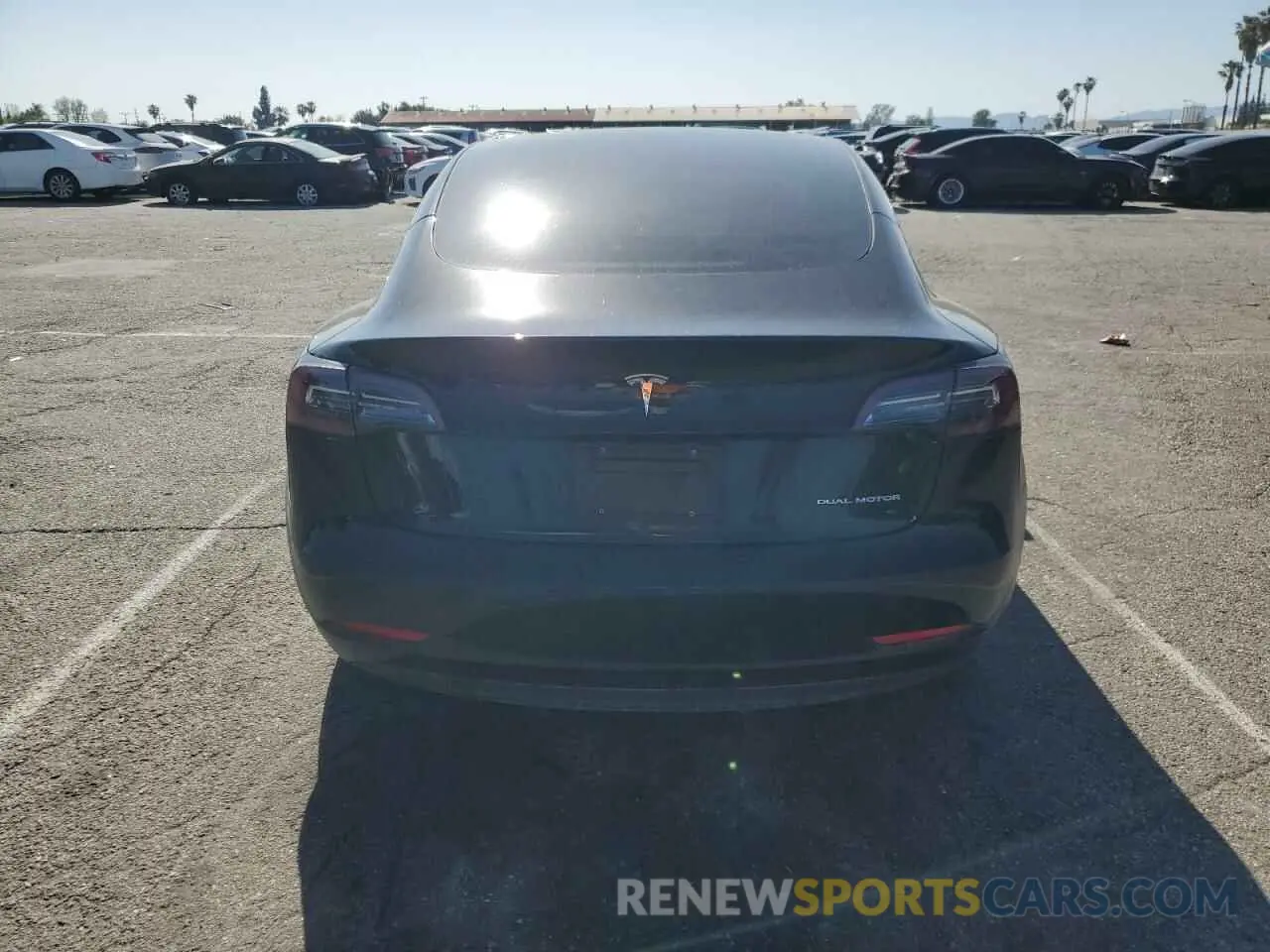 6 Photograph of a damaged car 5YJ3E1EBXPF462771 TESLA MODEL 3 2023