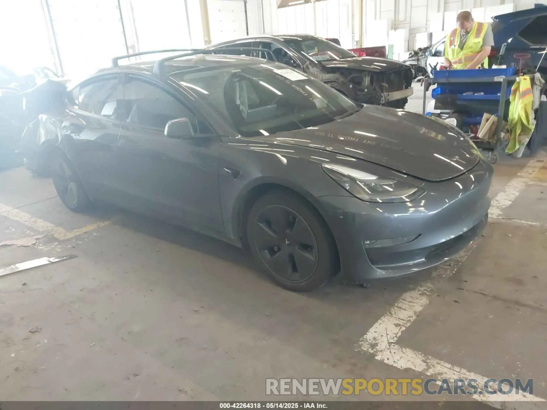 1 Photograph of a damaged car 5YJ3E1EBXPF468036 TESLA MODEL 3 2023