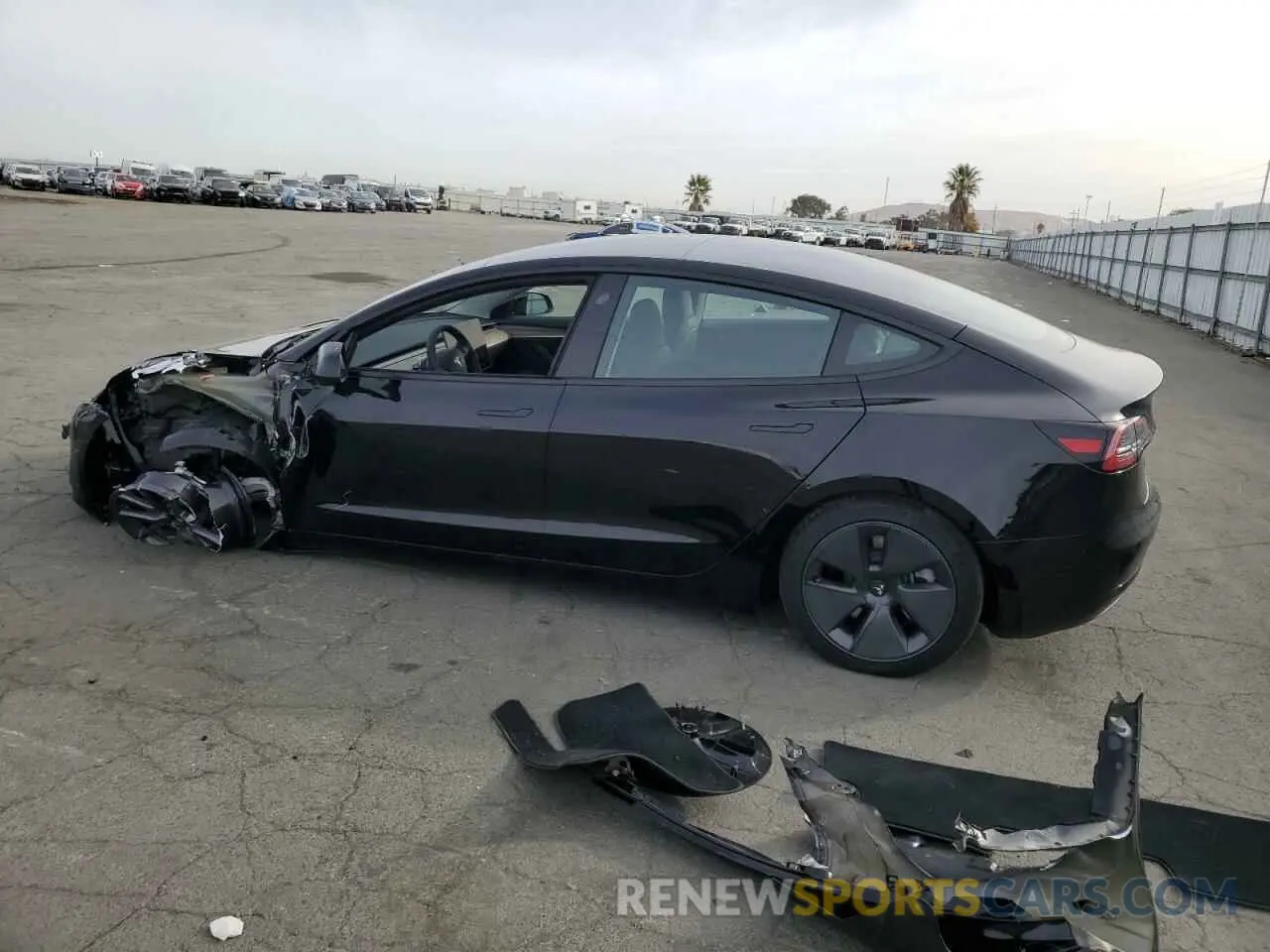 2 Photograph of a damaged car 5YJ3E1EBXPF633308 TESLA MODEL 3 2023