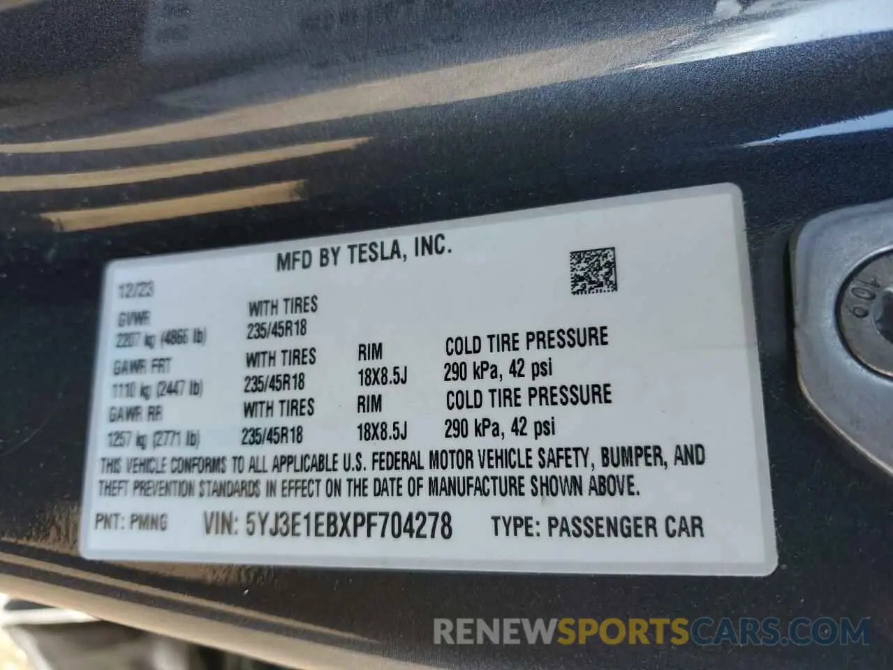 14 Photograph of a damaged car 5YJ3E1EBXPF704278 TESLA MODEL 3 2023