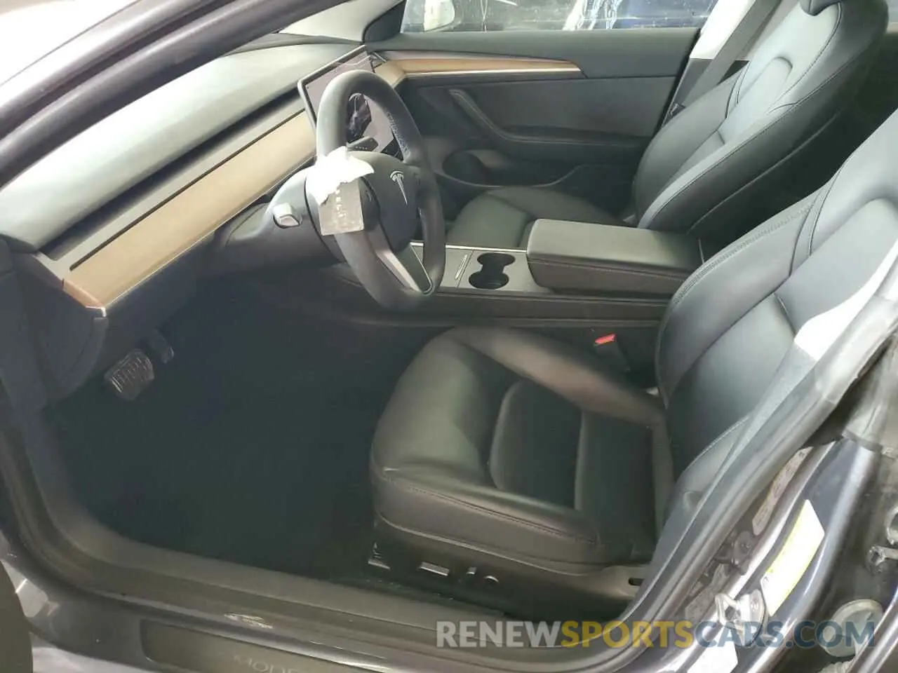 7 Photograph of a damaged car 5YJ3E1EBXPF706600 TESLA MODEL 3 2023