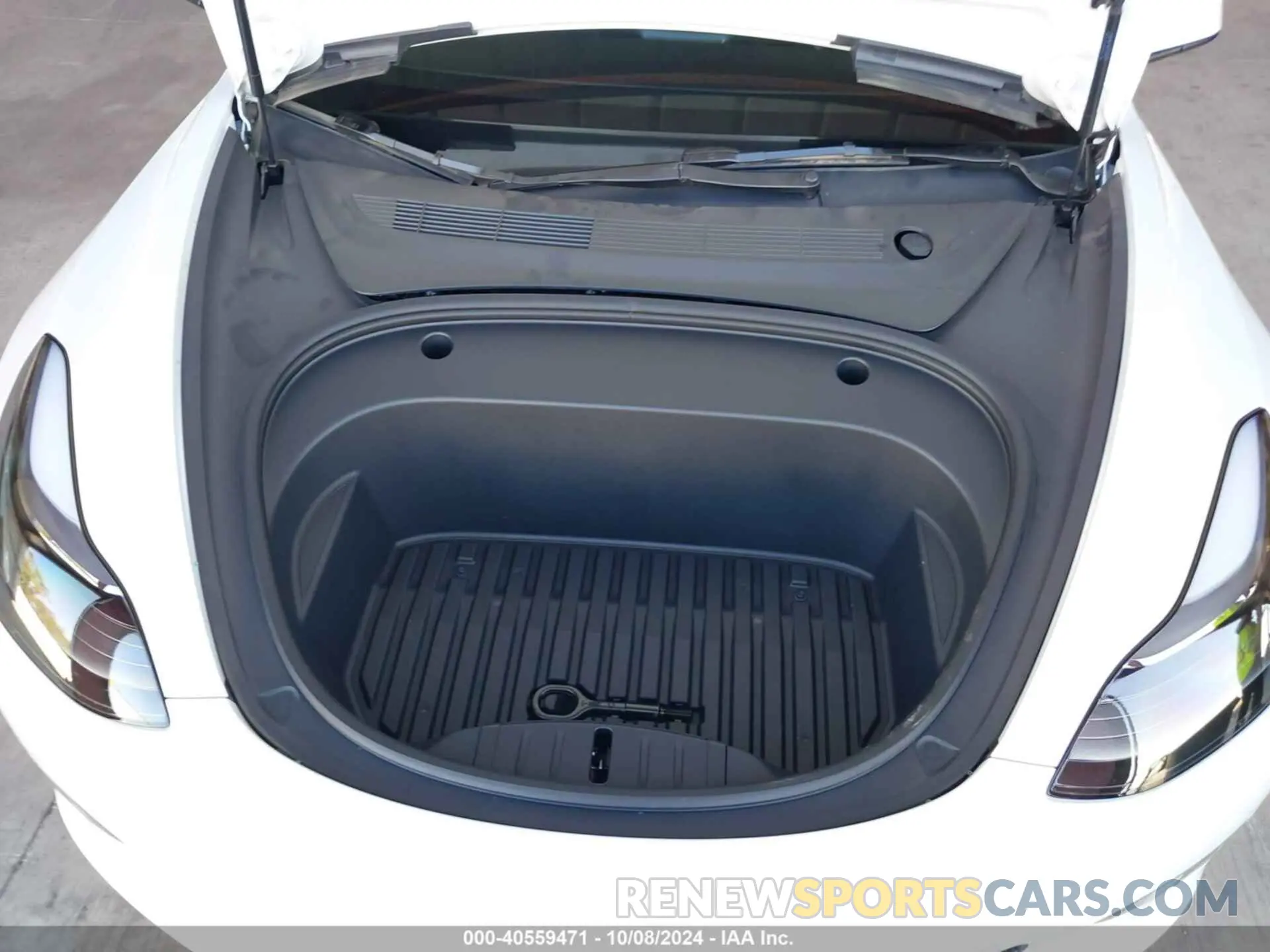 10 Photograph of a damaged car 5YJ3E1EBXPF714860 TESLA MODEL 3 2023
