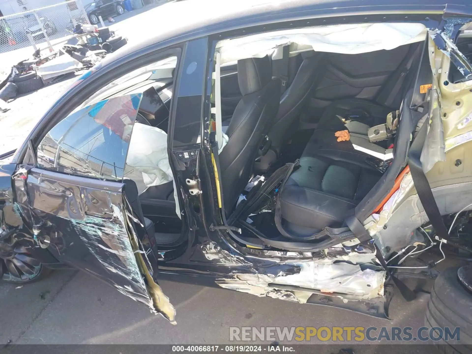 14 Photograph of a damaged car 5YJ3E1EC0PF412017 TESLA MODEL 3 2023