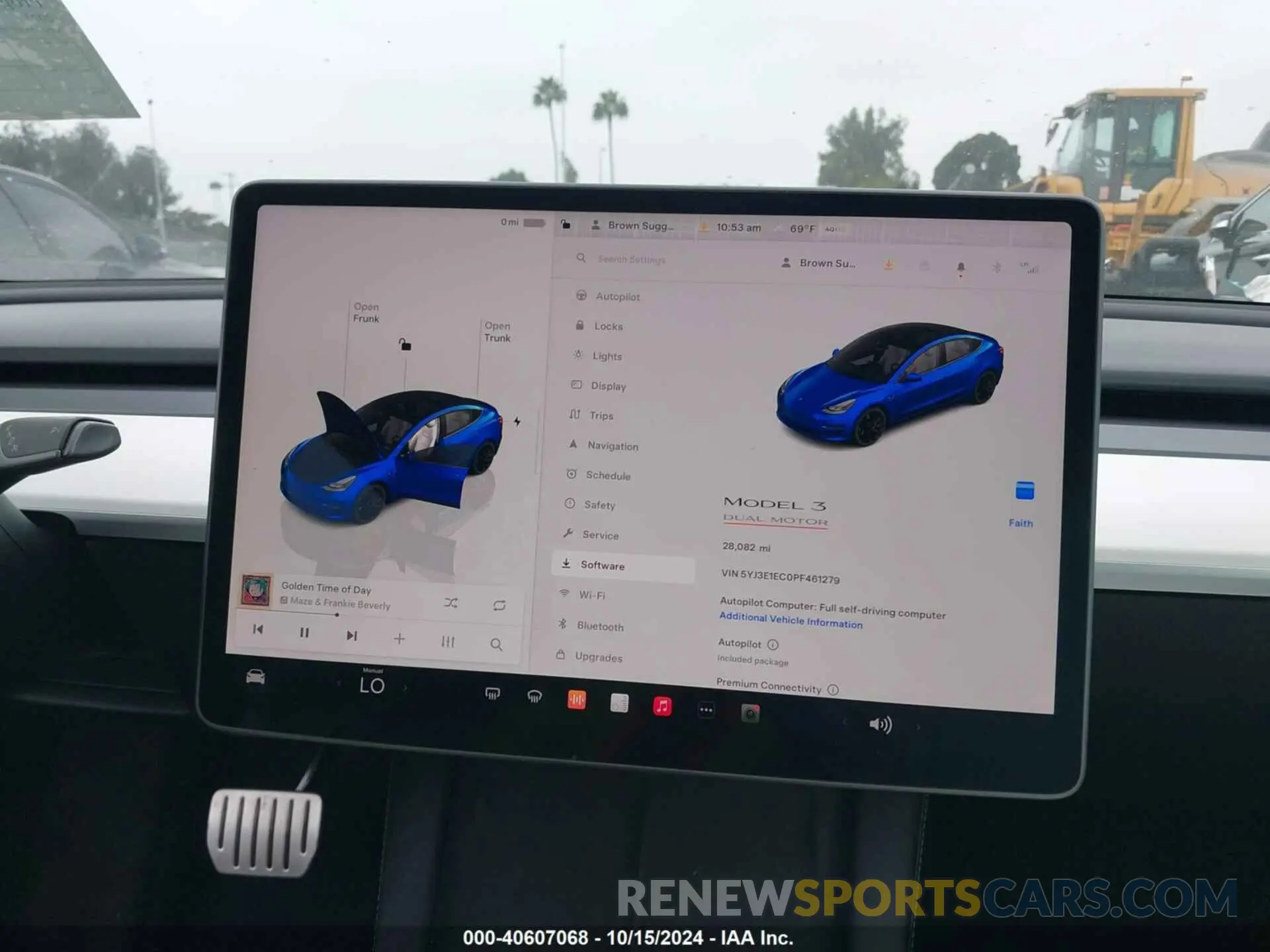 17 Photograph of a damaged car 5YJ3E1EC0PF461279 TESLA MODEL 3 2023