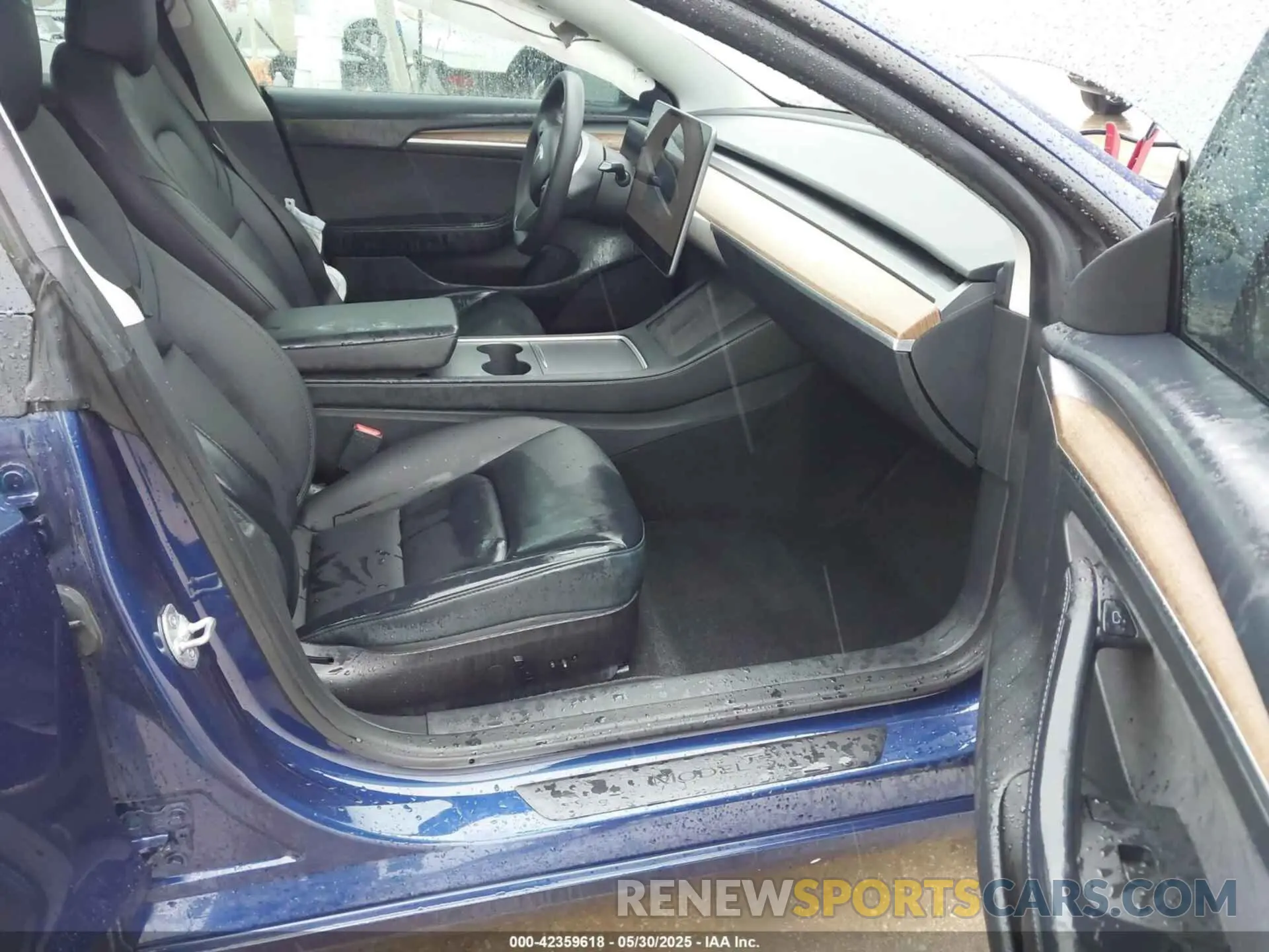 5 Photograph of a damaged car 5YJ3E1EC0PF491978 TESLA MODEL 3 2023