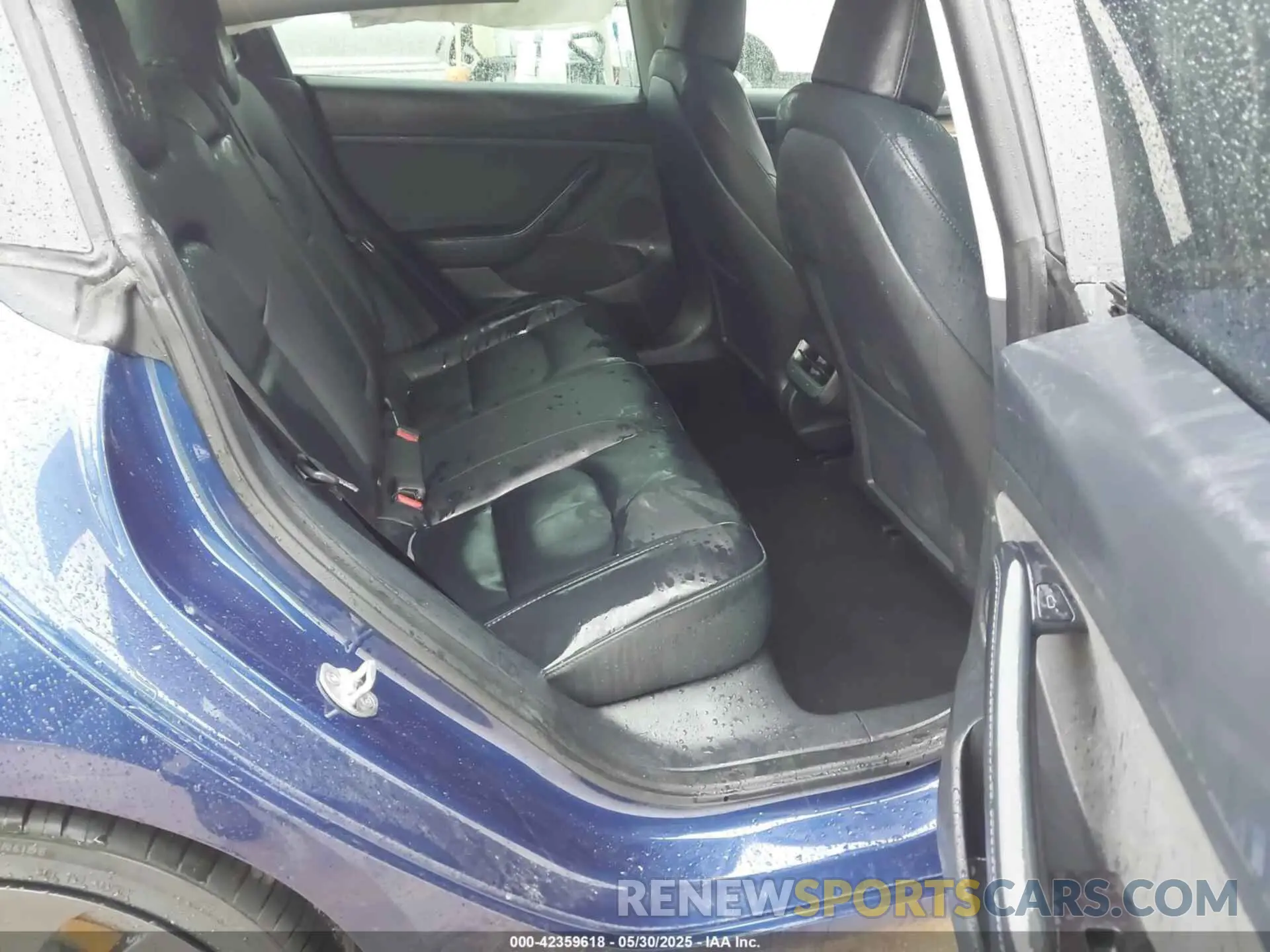 8 Photograph of a damaged car 5YJ3E1EC0PF491978 TESLA MODEL 3 2023