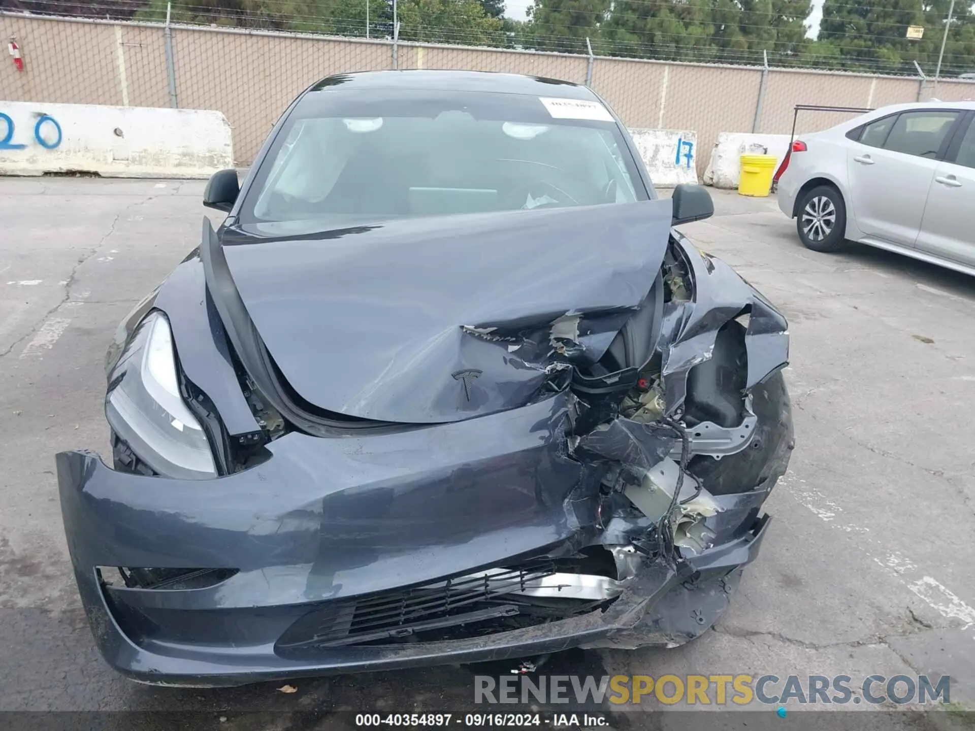 11 Photograph of a damaged car 5YJ3E1EC0PF498784 TESLA MODEL 3 2023