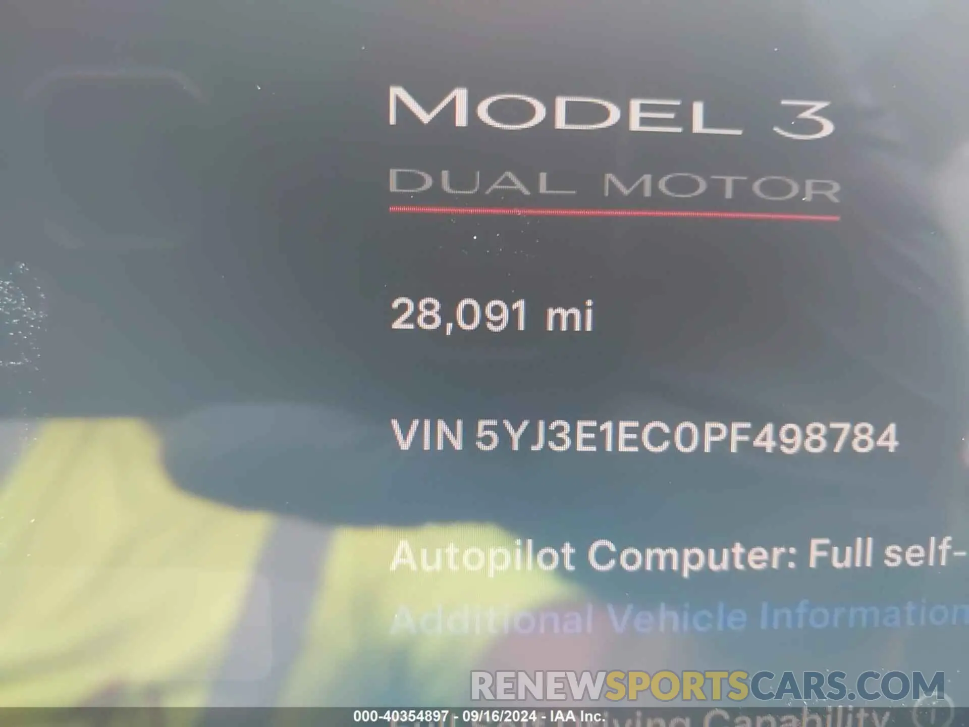 14 Photograph of a damaged car 5YJ3E1EC0PF498784 TESLA MODEL 3 2023