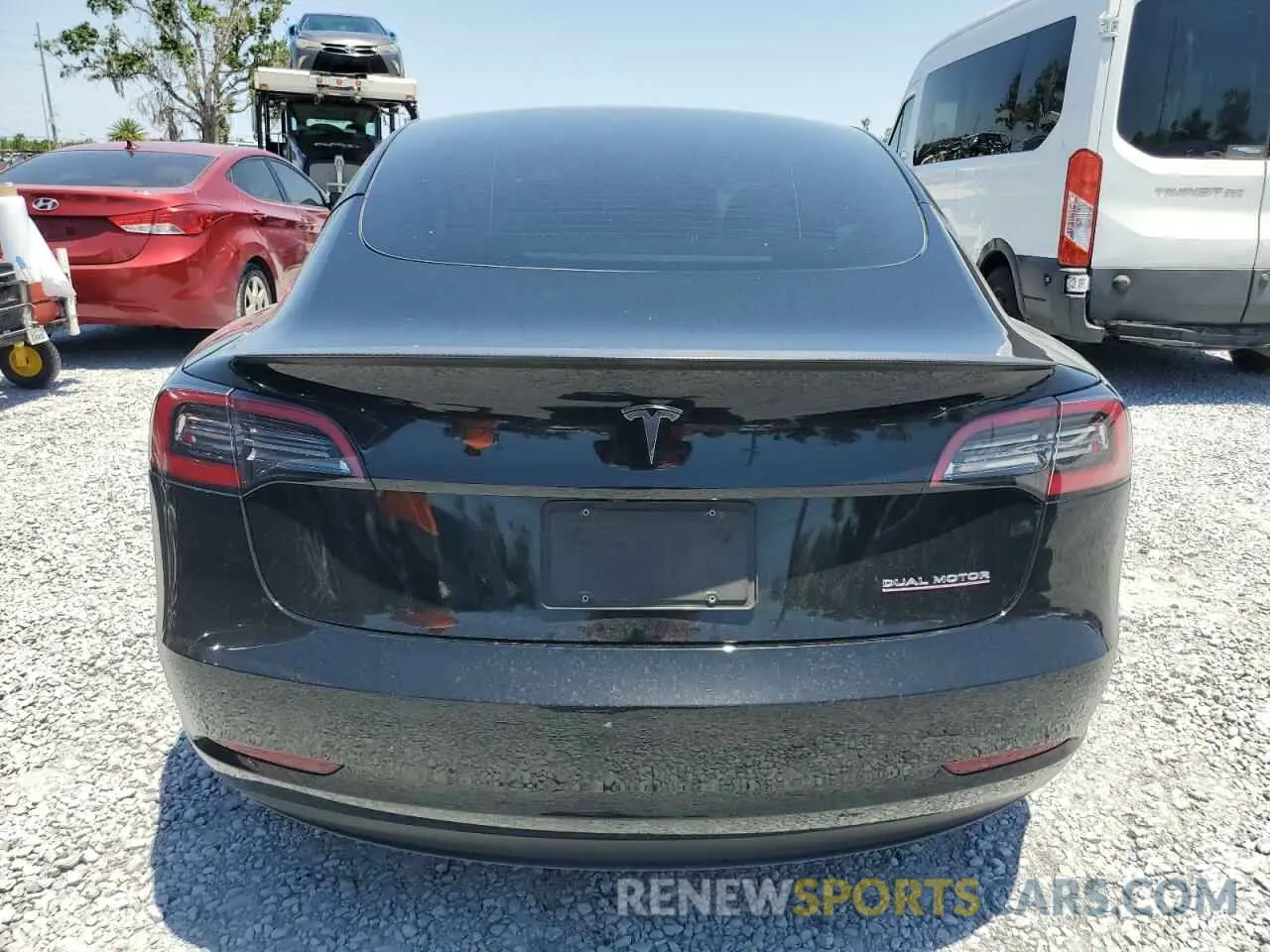 6 Photograph of a damaged car 5YJ3E1EC0PF591837 TESLA MODEL 3 2023