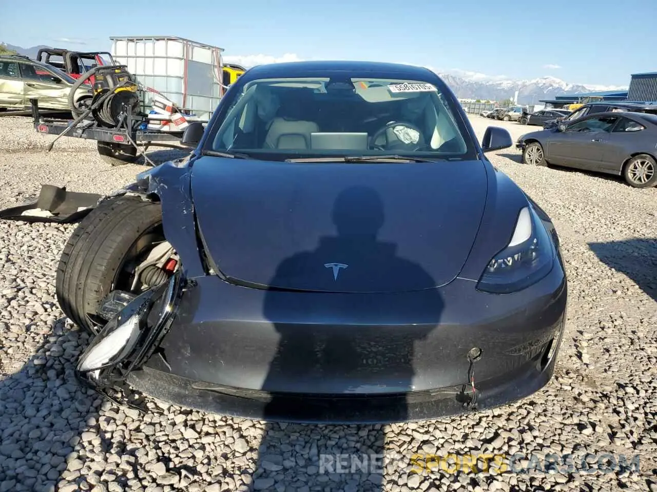 5 Photograph of a damaged car 5YJ3E1EC1PF495943 TESLA MODEL 3 2023