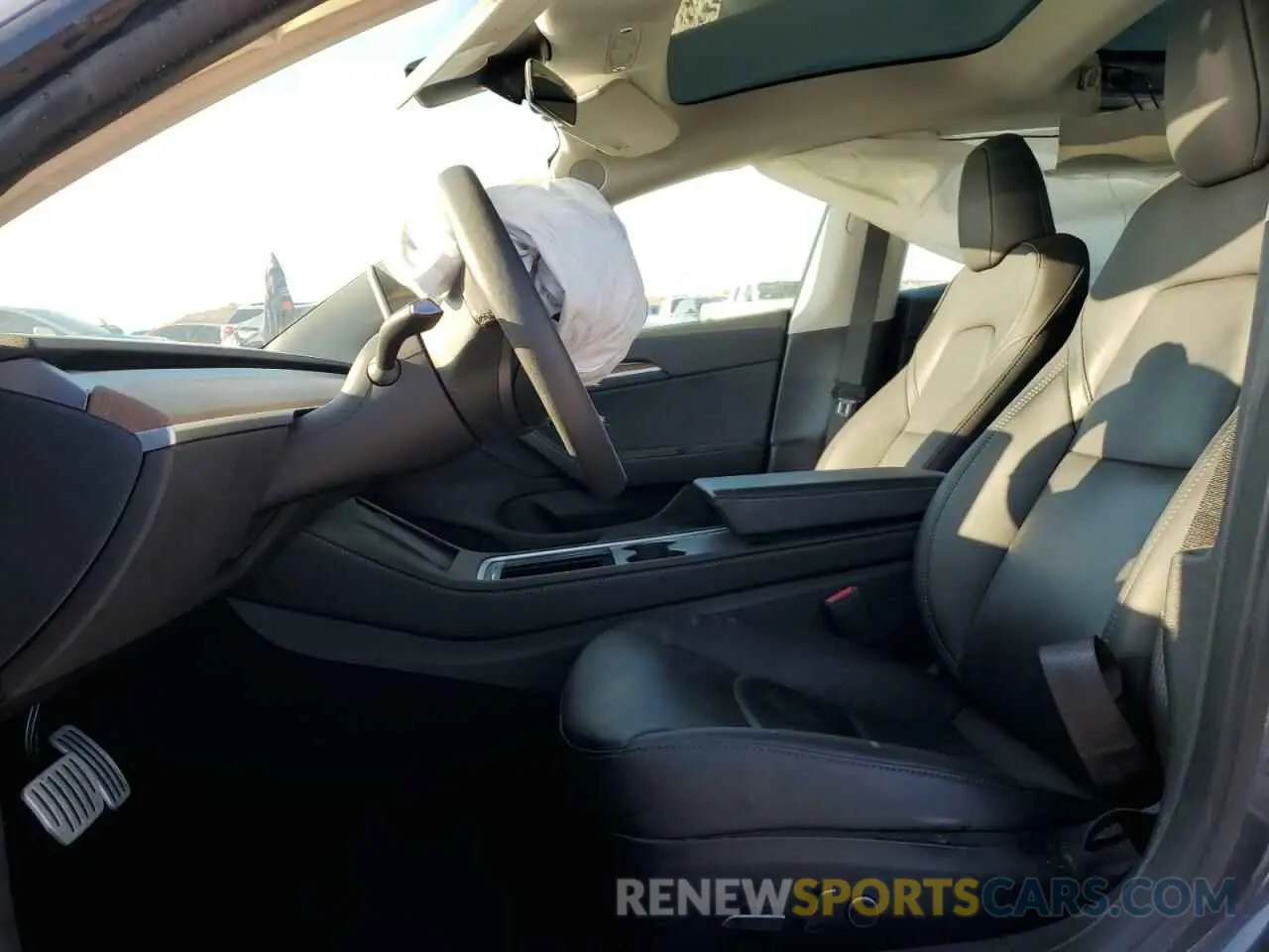 7 Photograph of a damaged car 5YJ3E1EC1PF495943 TESLA MODEL 3 2023