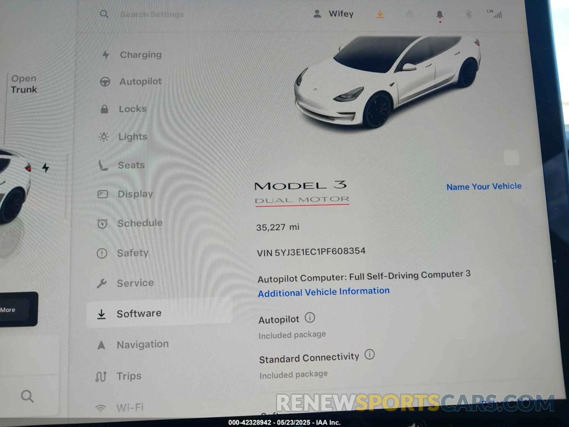 17 Photograph of a damaged car 5YJ3E1EC1PF608354 TESLA MODEL 3 2023
