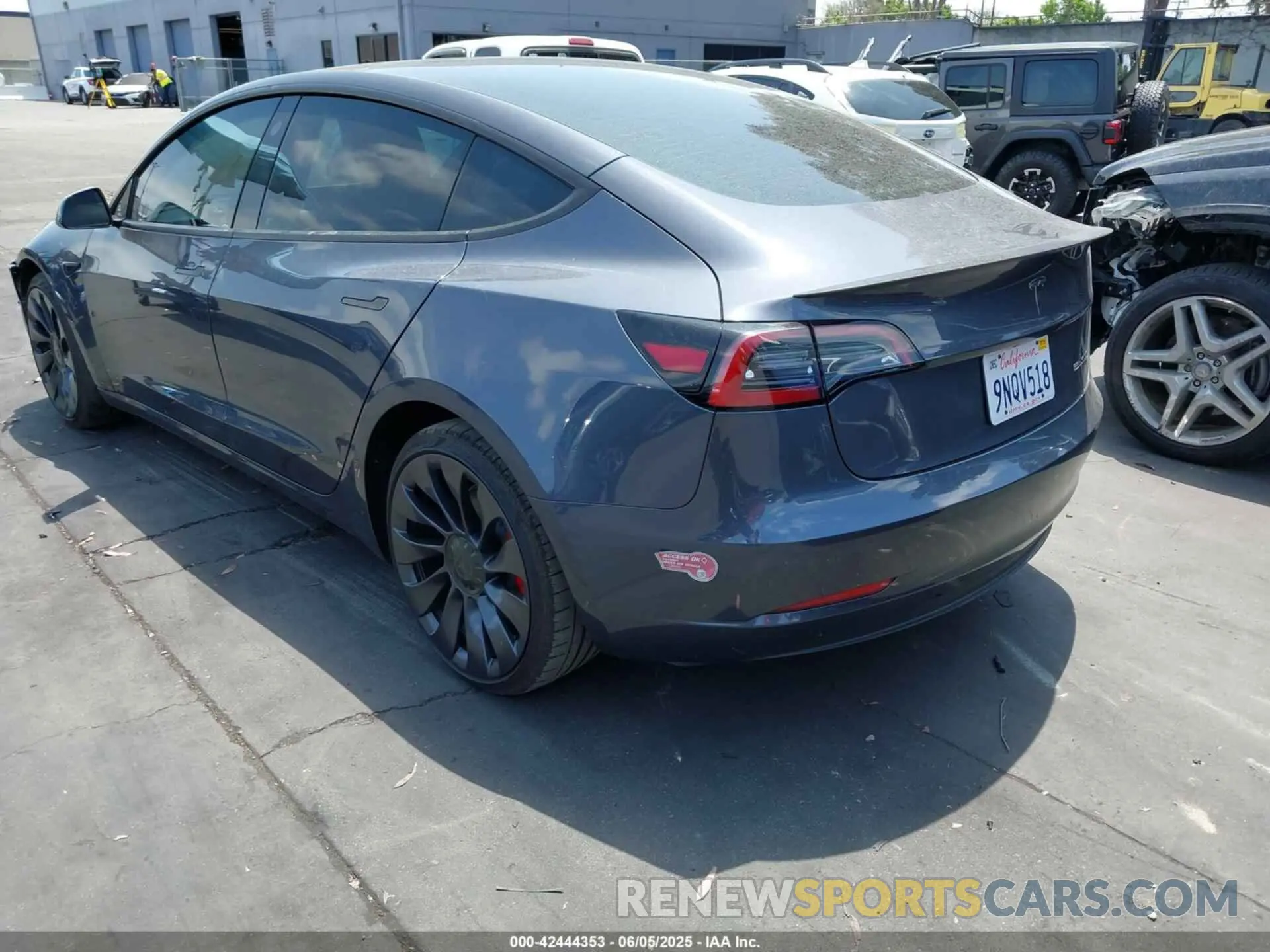 3 Photograph of a damaged car 5YJ3E1EC1PF706557 TESLA MODEL 3 2023