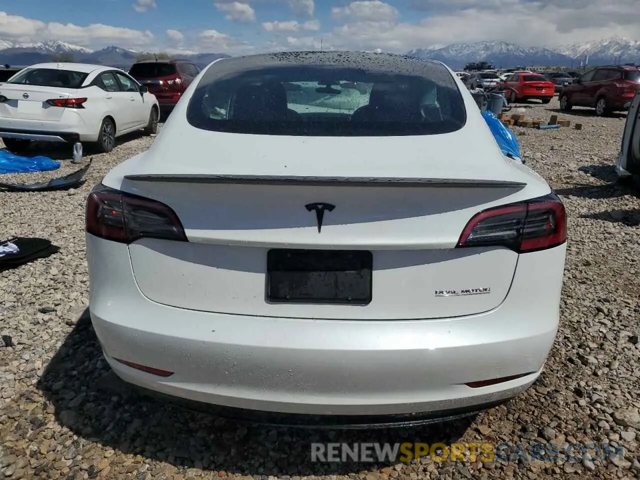 6 Photograph of a damaged car 5YJ3E1EC1PF706879 TESLA MODEL 3 2023