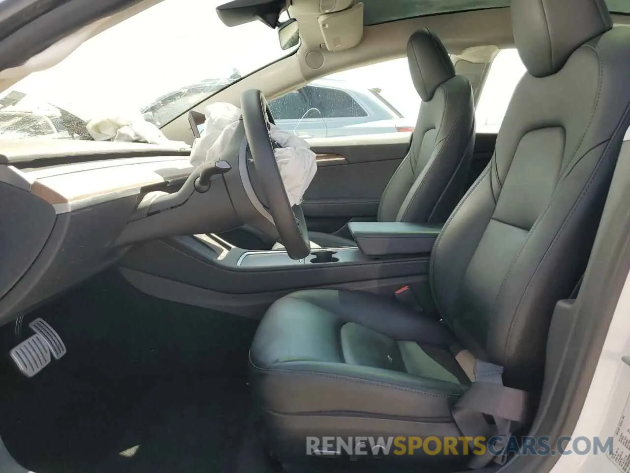 7 Photograph of a damaged car 5YJ3E1EC1PF706879 TESLA MODEL 3 2023