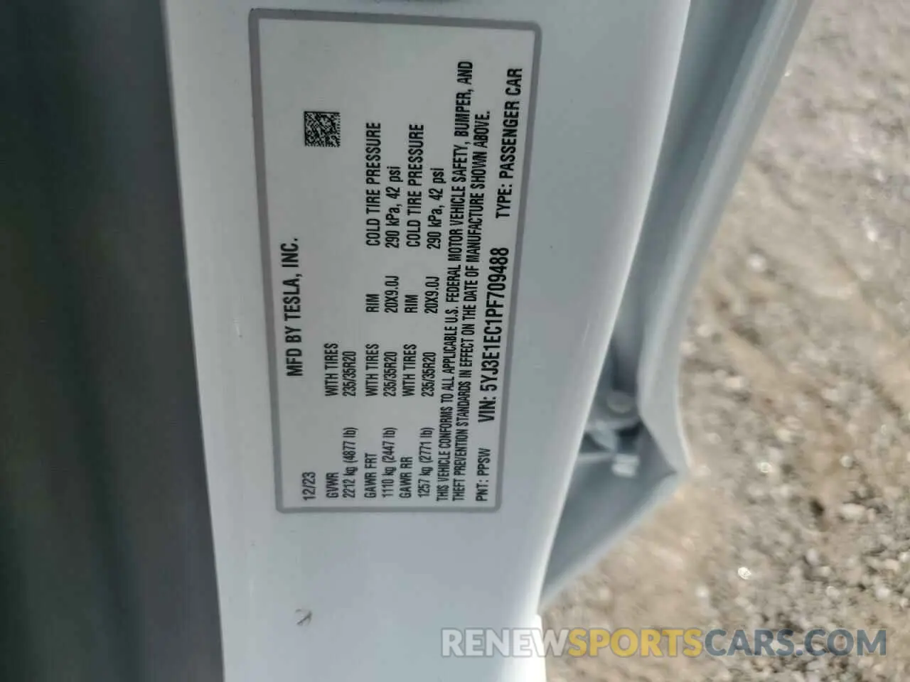 12 Photograph of a damaged car 5YJ3E1EC1PF709488 TESLA MODEL 3 2023