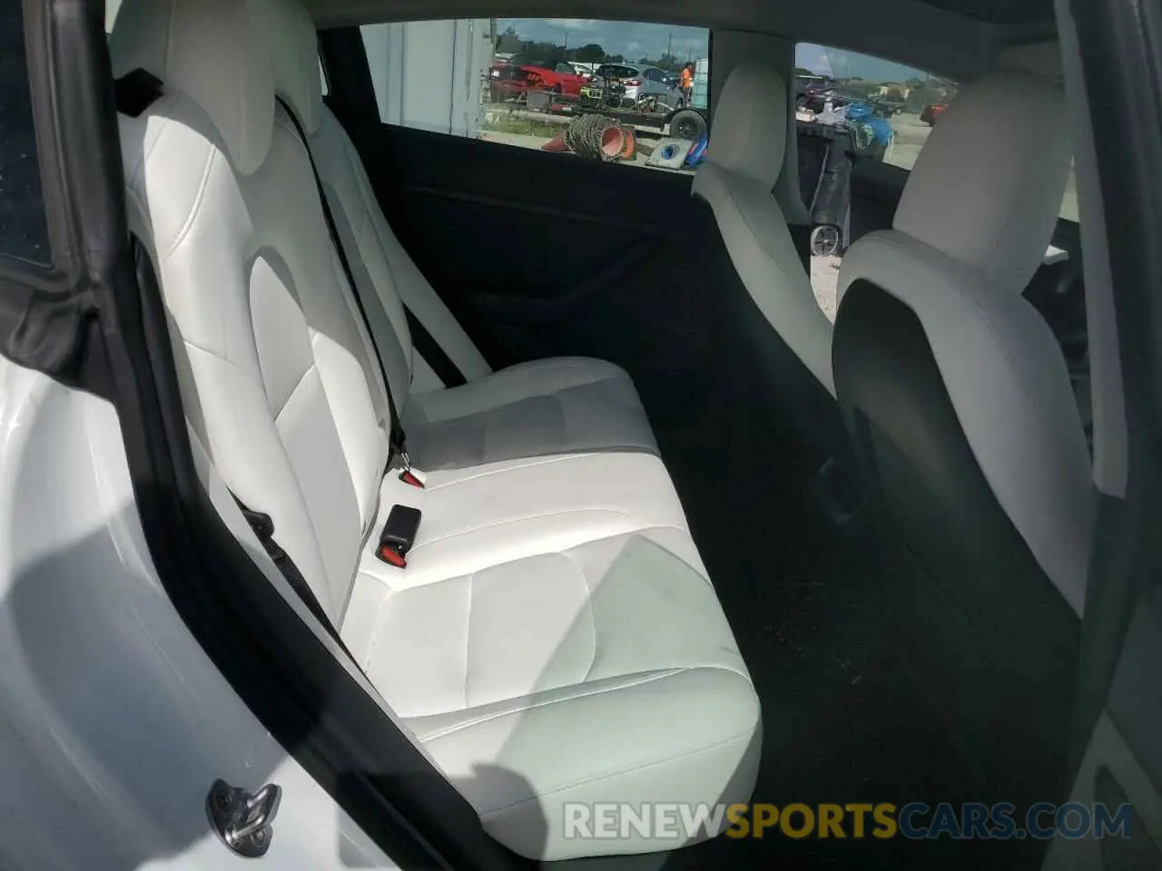 10 Photograph of a damaged car 5YJ3E1EC2PF480903 TESLA MODEL 3 2023