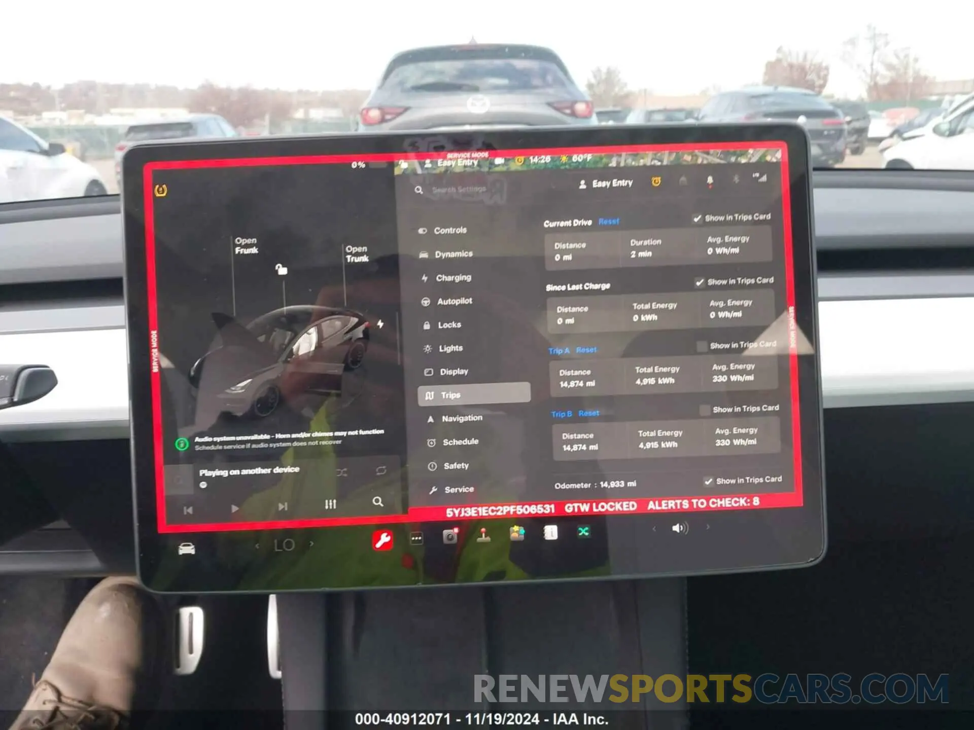 17 Photograph of a damaged car 5YJ3E1EC2PF506531 TESLA MODEL 3 2023
