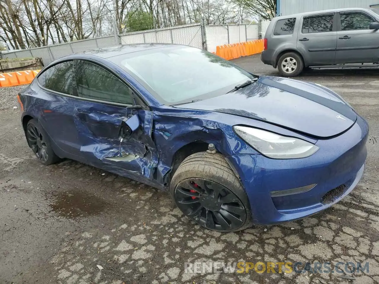 4 Photograph of a damaged car 5YJ3E1EC3PF496284 TESLA MODEL 3 2023