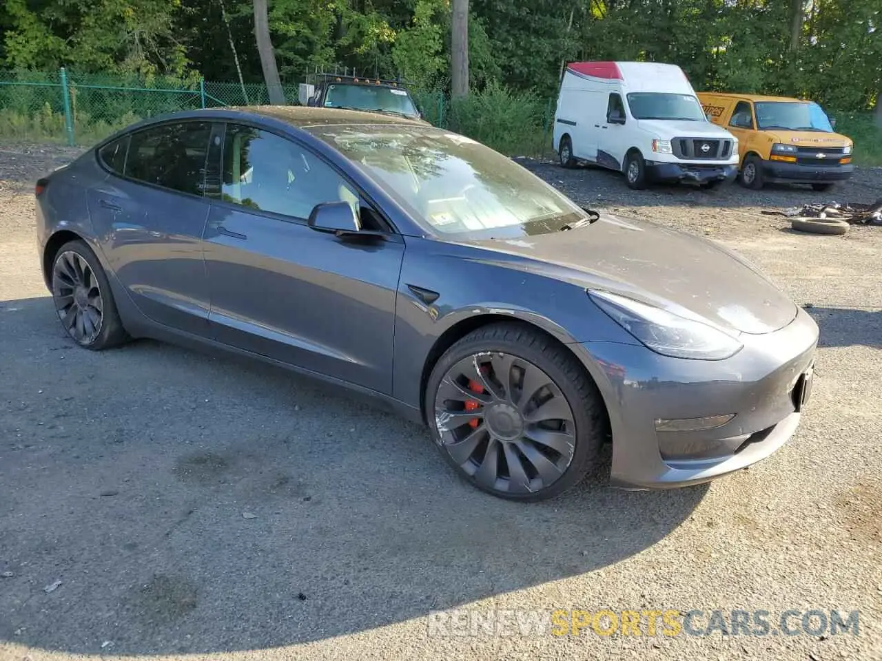 4 Photograph of a damaged car 5YJ3E1EC3PF553373 TESLA MODEL 3 2023
