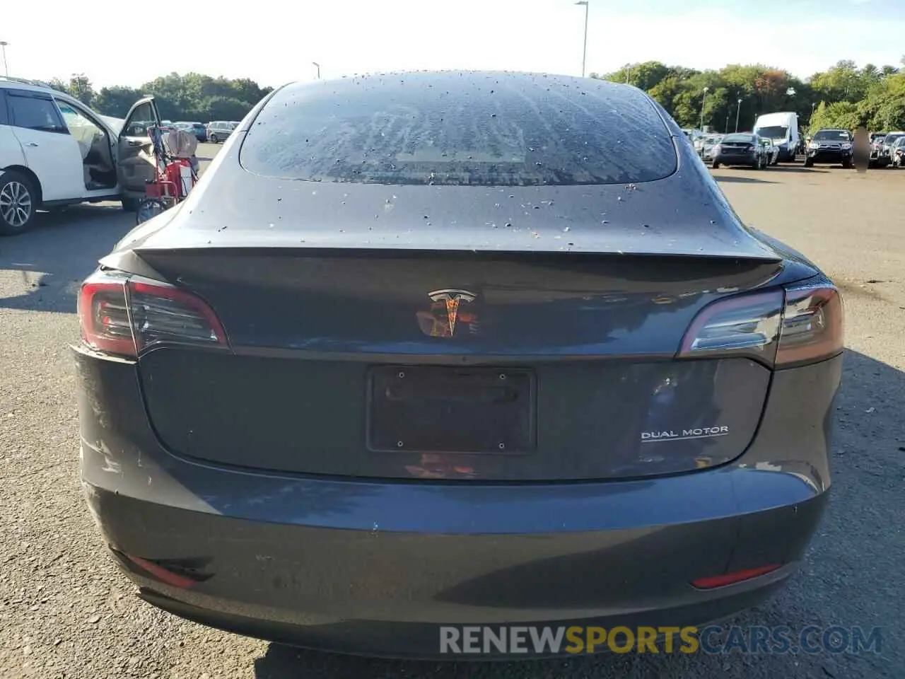 6 Photograph of a damaged car 5YJ3E1EC3PF553373 TESLA MODEL 3 2023
