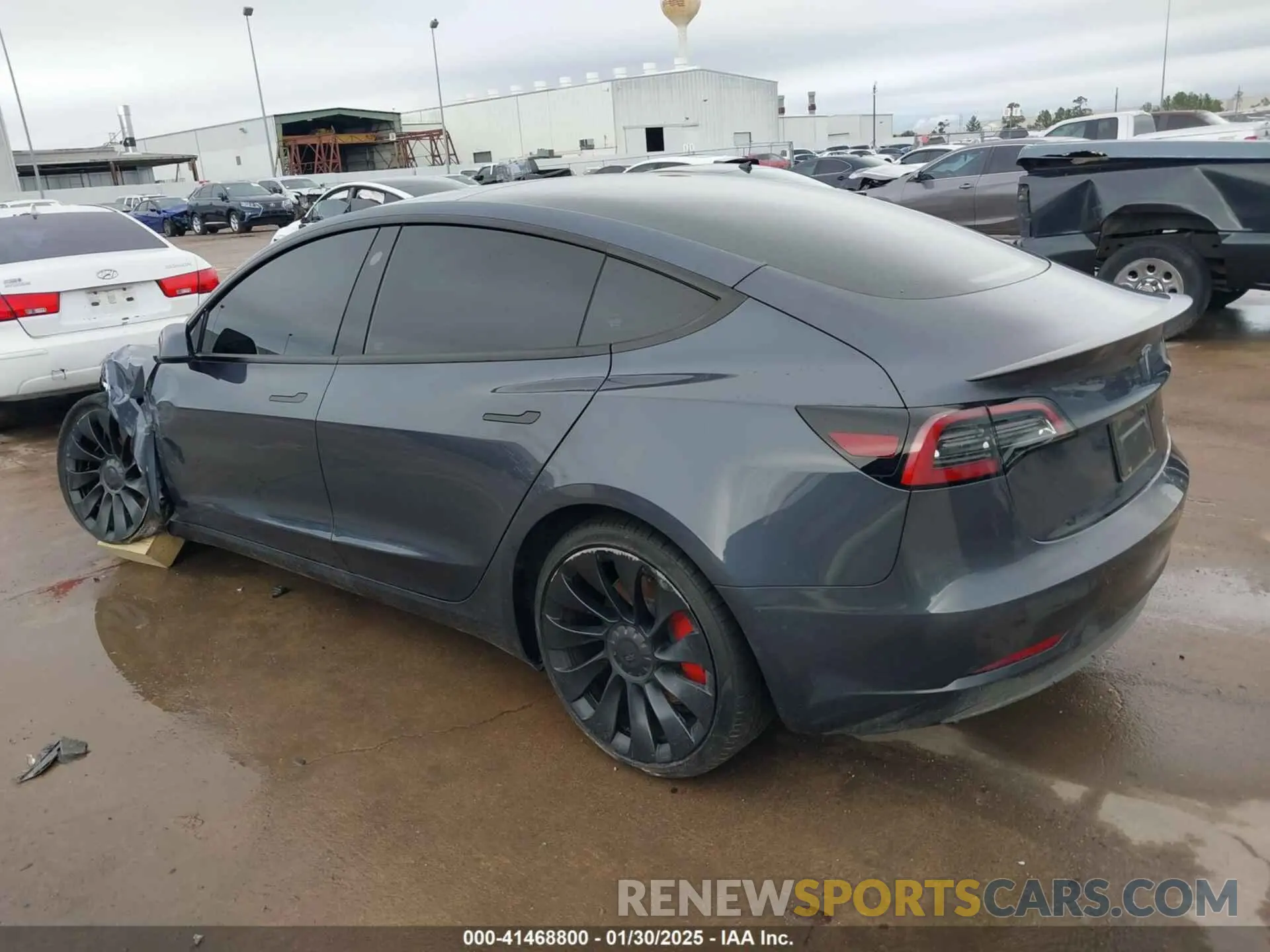 3 Photograph of a damaged car 5YJ3E1EC3PF577351 TESLA MODEL 3 2023