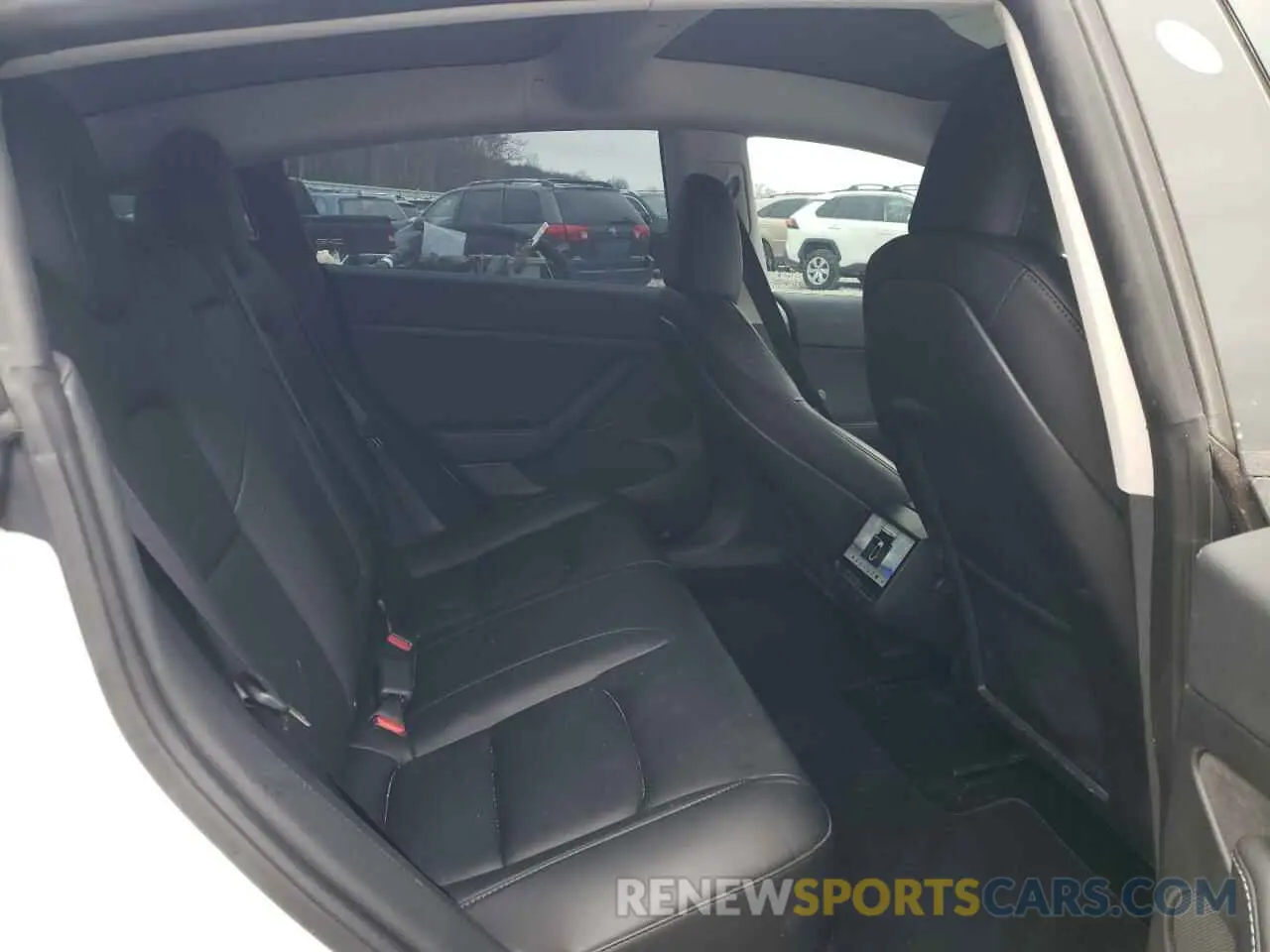 10 Photograph of a damaged car 5YJ3E1EC3PF608355 TESLA MODEL 3 2023
